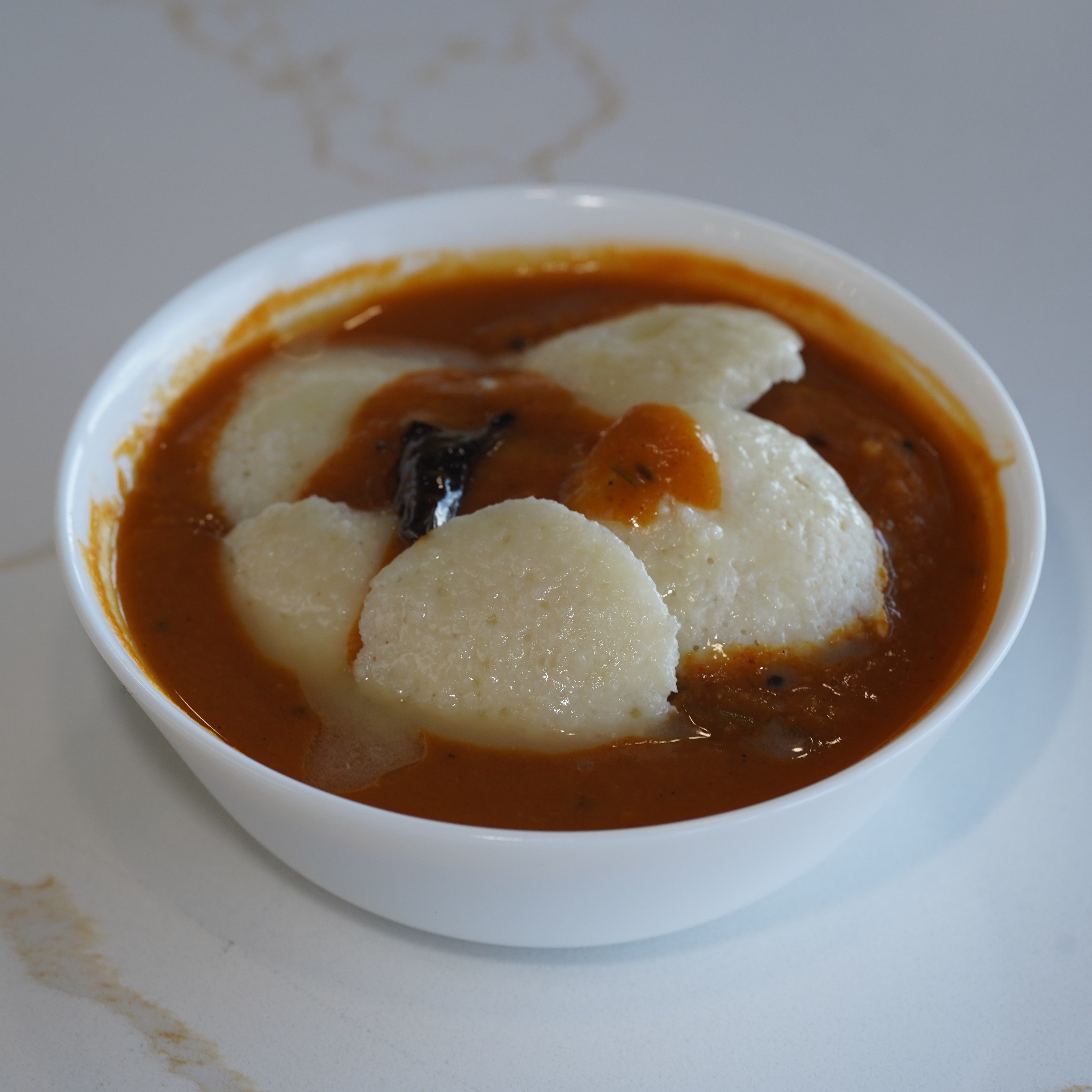 Sambar Button Idli (12 Pieces).