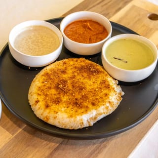 Ghee Pudi Thatte Idli