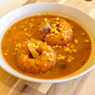 Sambar Vada